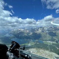 Flugwegposition um 10:45:11: Aufgenommen in der Nähe von Maloja, Schweiz in 3366 Meter